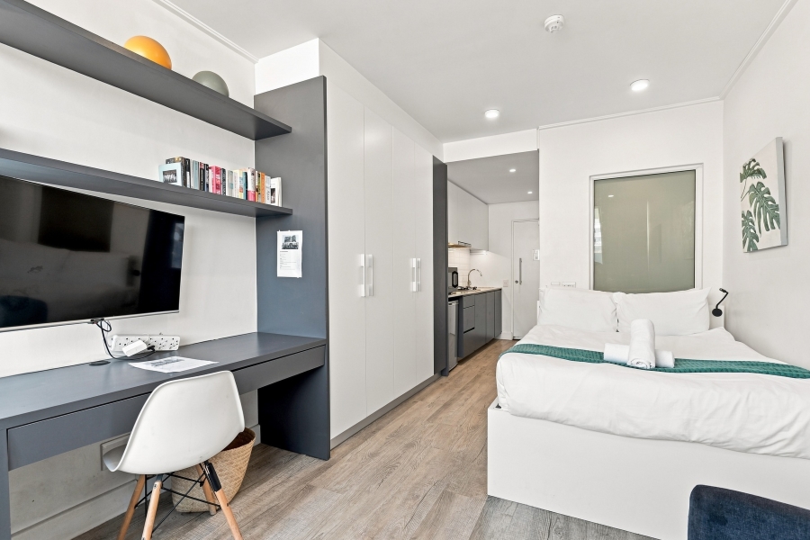 1 Bedroom Property for Sale in Woodstock Western Cape